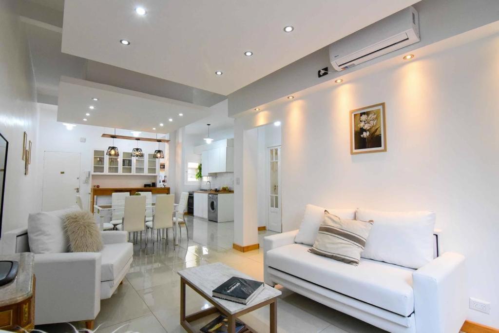 Dpto. En Recoleta: Calido, Proximo Y Confortable Buenos Aires Buitenkant foto