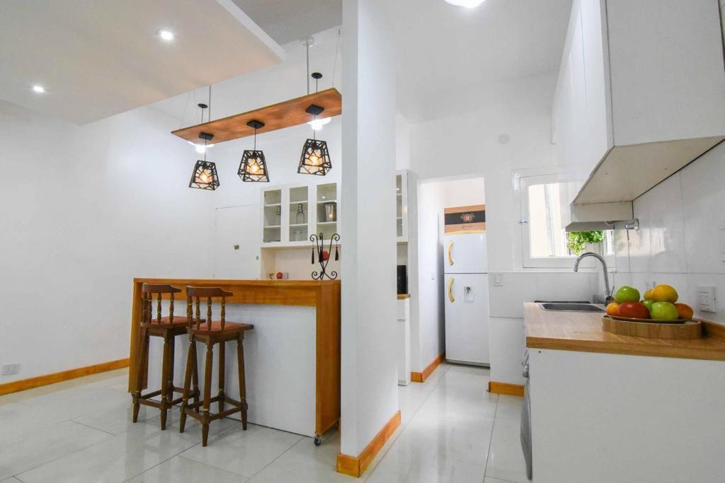 Dpto. En Recoleta: Calido, Proximo Y Confortable Buenos Aires Buitenkant foto