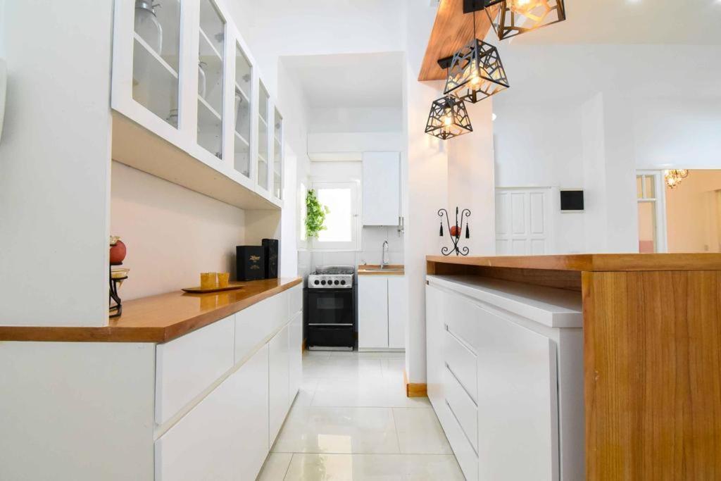 Dpto. En Recoleta: Calido, Proximo Y Confortable Buenos Aires Buitenkant foto