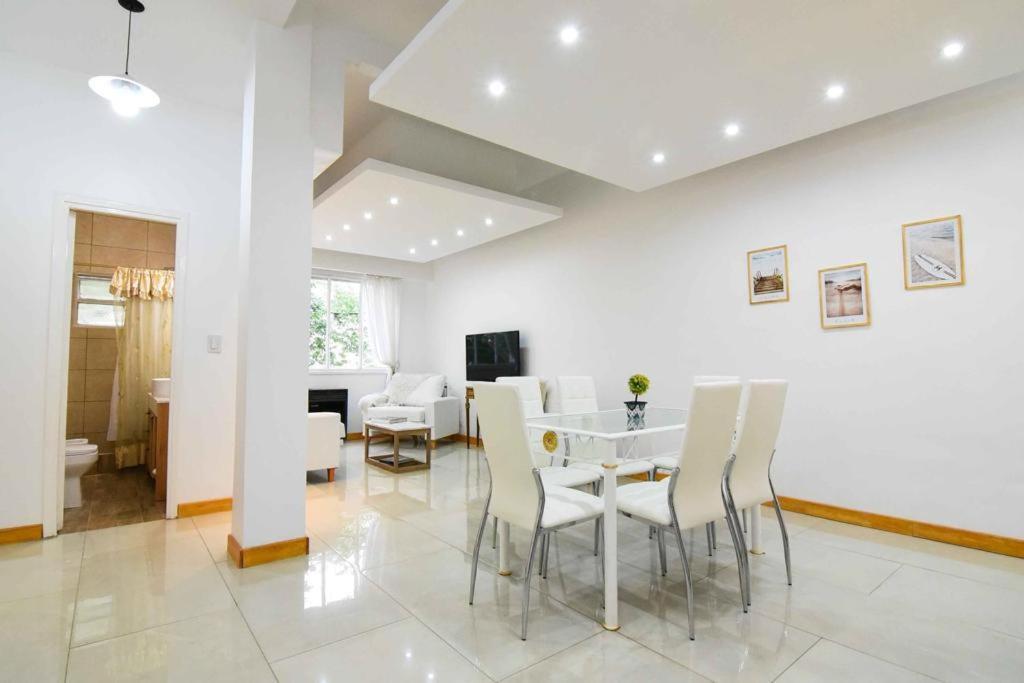 Dpto. En Recoleta: Calido, Proximo Y Confortable Buenos Aires Buitenkant foto